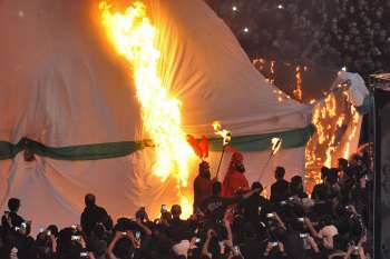 مراسم خیمه سوزان عصر عاشورا